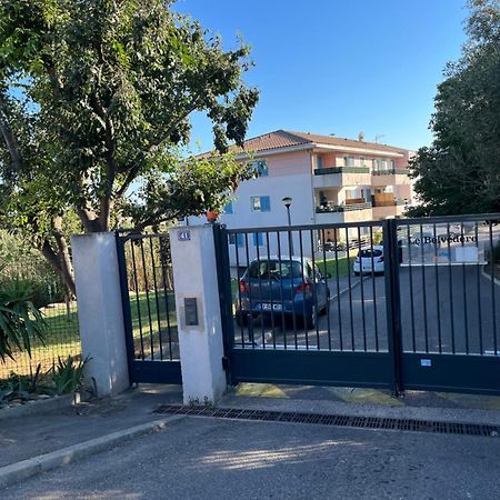 Charme Et Calme Apartment Marsilia Exterior foto